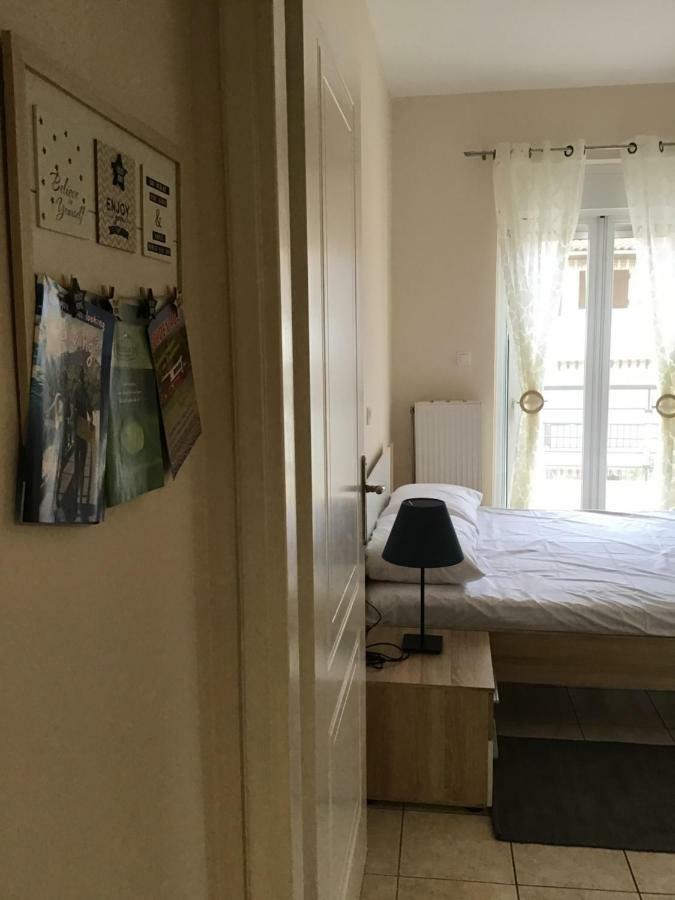 Ourania'S Apartments كامينا فورلا المظهر الخارجي الصورة