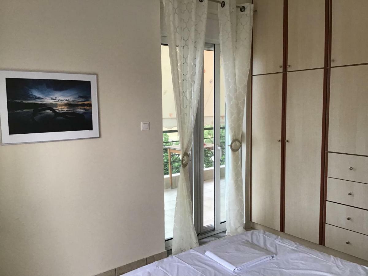Ourania'S Apartments كامينا فورلا المظهر الخارجي الصورة
