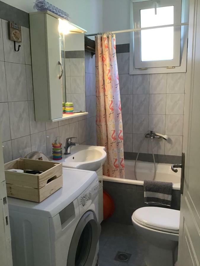 Ourania'S Apartments كامينا فورلا المظهر الخارجي الصورة