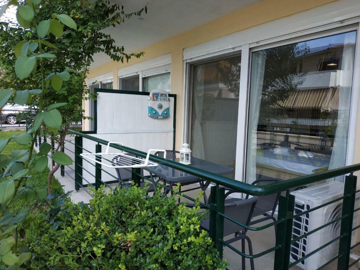 Ourania'S Apartments كامينا فورلا المظهر الخارجي الصورة